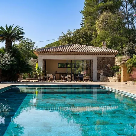 Le Clos De Mansart לינה וארוחת בוקר גרימו