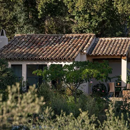 Le Clos De Mansart לינה וארוחת בוקר גרימו