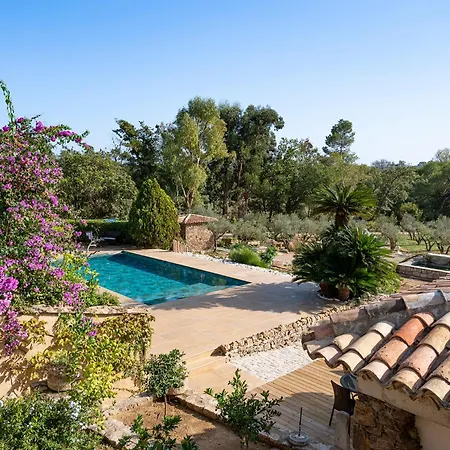 Le Clos De Mansart לינה וארוחת בוקר *
