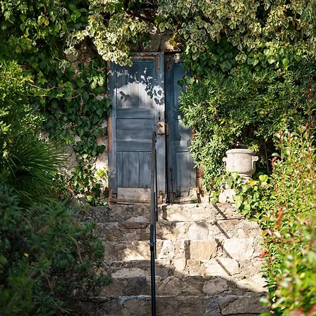 Le Clos De Mansart לינה וארוחת בוקר
